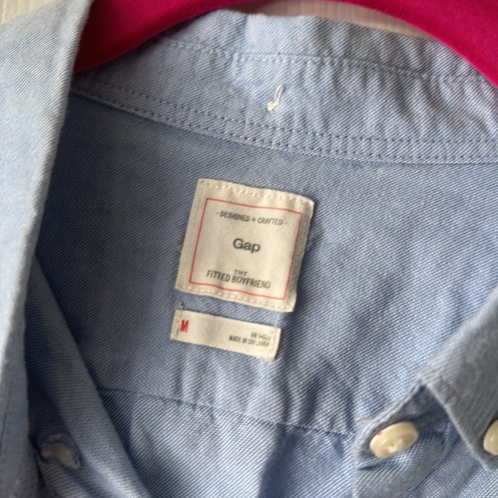 Gap The fitted Boyfriend button up - Picture 4 of 9